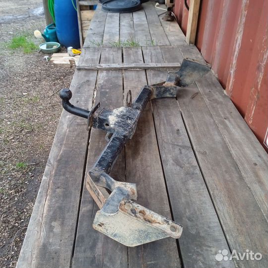 Фаркоп 3,5 т. Сенгенг