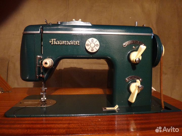 Швейная машинка Naumann ножная