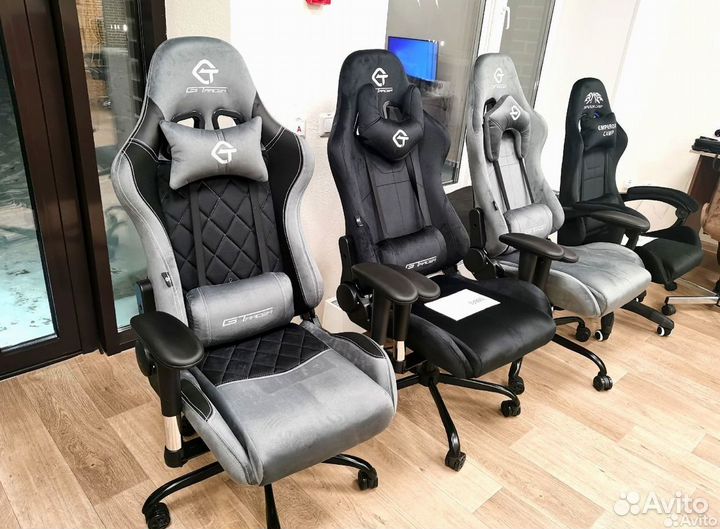 Компьютерное кресло новое