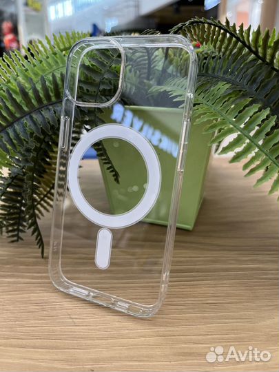 Прозрачный чехол MagSafe на iPhone 14plus