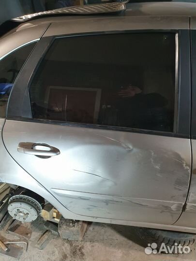 Правая дверь калина, granta