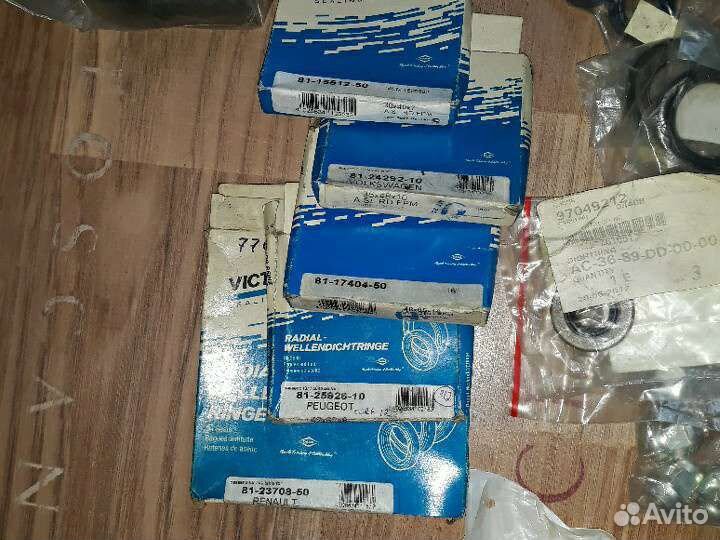 Сальник на все авто