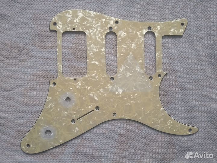 Пикгард stratocaster HSS