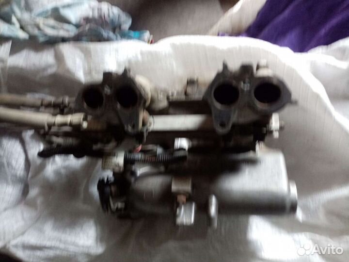 Впускной коллектор