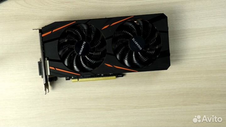Продам видеокарту gigabyte aorus Radeon RX570 4G
