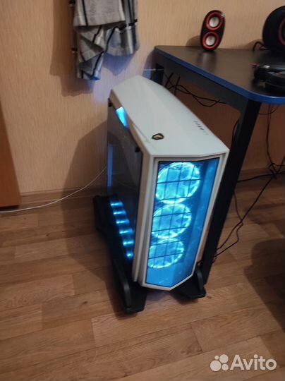 Компьютер