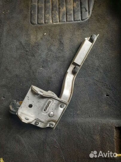 Кронштейн радиатора бмв ф10 ф11 ф07 ф01 ф02