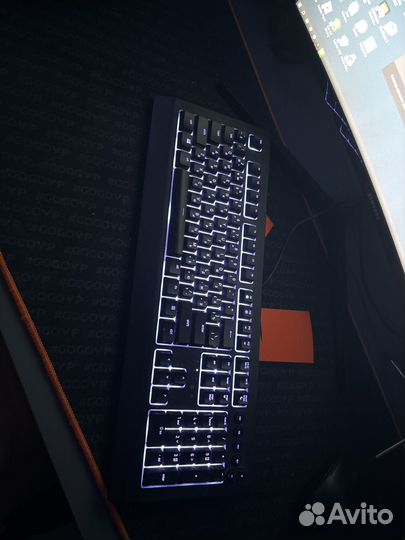 Игровая клавиатура razer cynosa v2