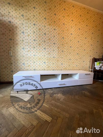Тумба под телевизор