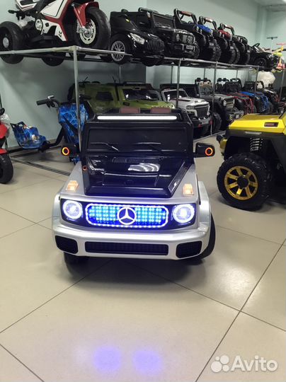 Детский электромобиль Mercedes-Benz SMT-777 4WD