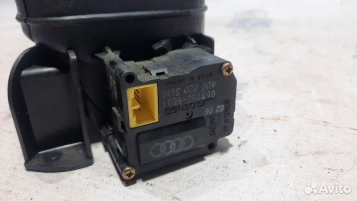 Моторчик заслонки отопителя Audi A8 D2 AUW 1999