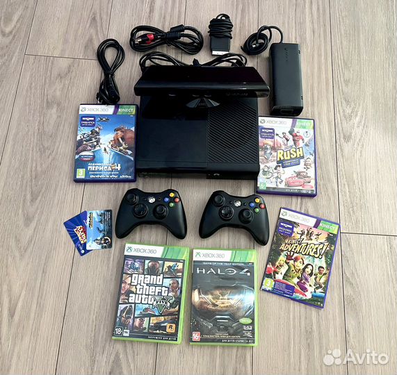 Xbox 360 E + kinect + 2 геймпада + игры