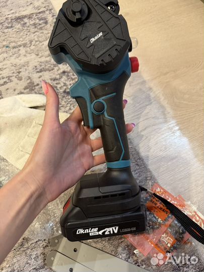 Сучкорез аккумуляторный 21v