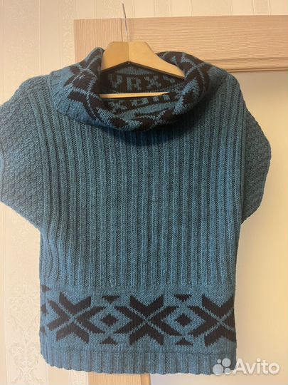 Свитер/жилетка