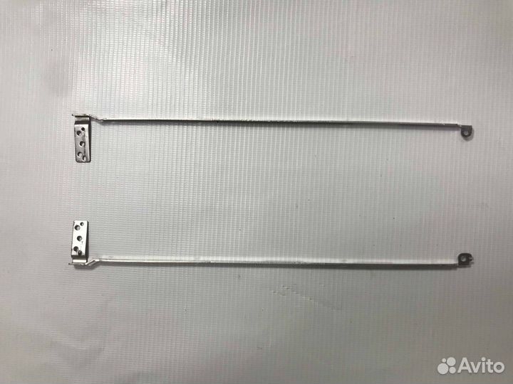 Петли для Fujitsu Siemens V5545