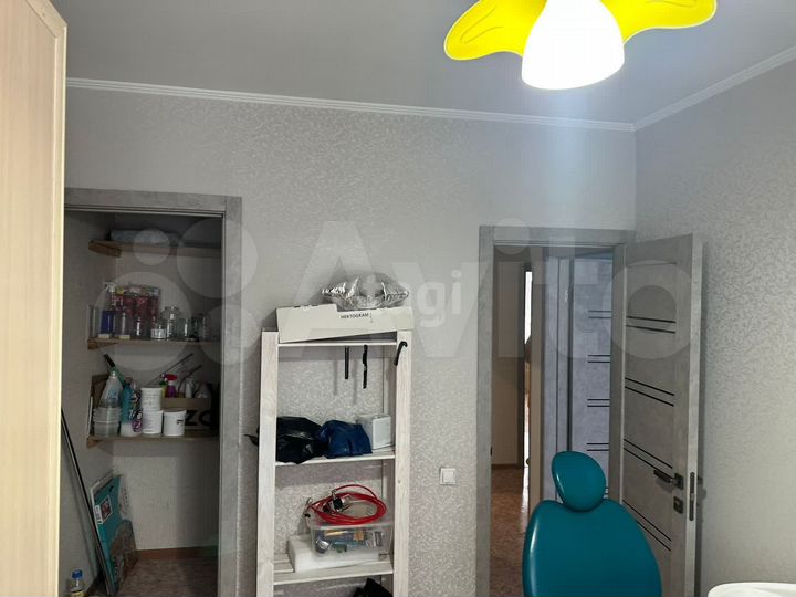 3-к. квартира, 65 м², 1/9 эт.