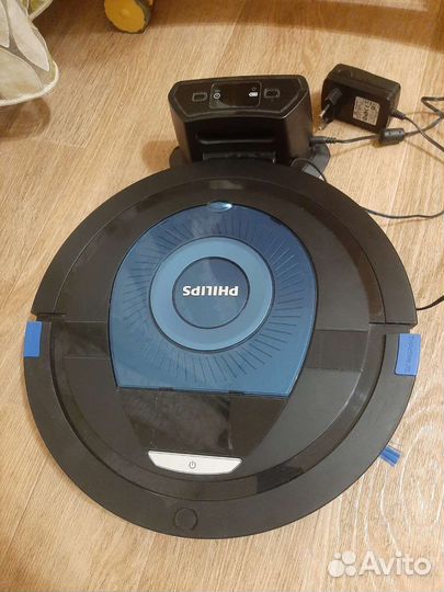 Робот пылесос philips
