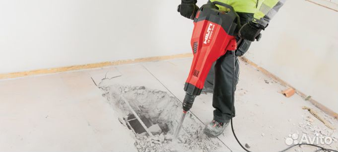 Молоток отбойный TE 2000-AVR 230V