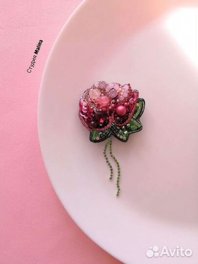 Брошь ручной работы цветы