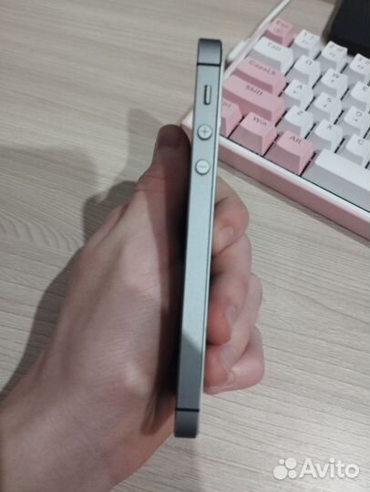 iPhone 5S, 16 ГБ