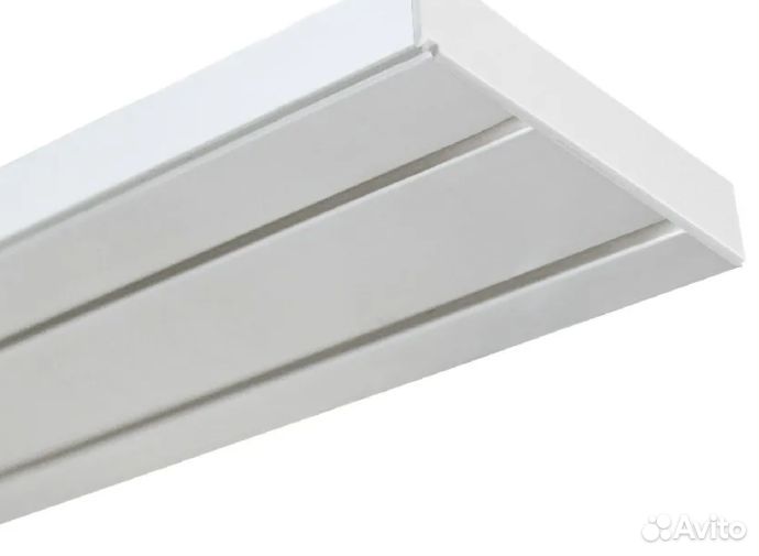 Штора-ламбрекен и карниз