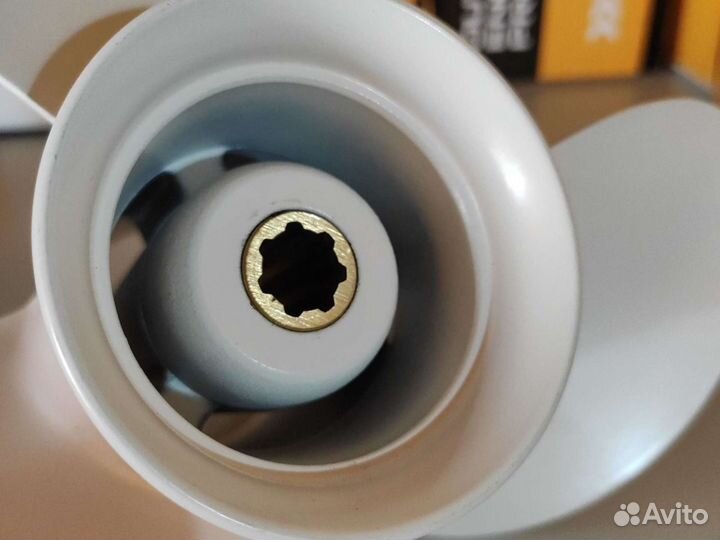 Винт гребной Yamaha 6-8; 3x8-1/2x7-1/2