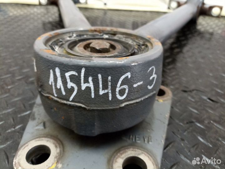 1817808 Тяга реактивная V-образная