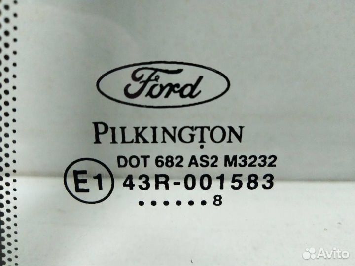 Стекло двери задней правой форточка Ford Fusion JU
