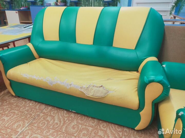 Искусственная кожа жёлтого цвета