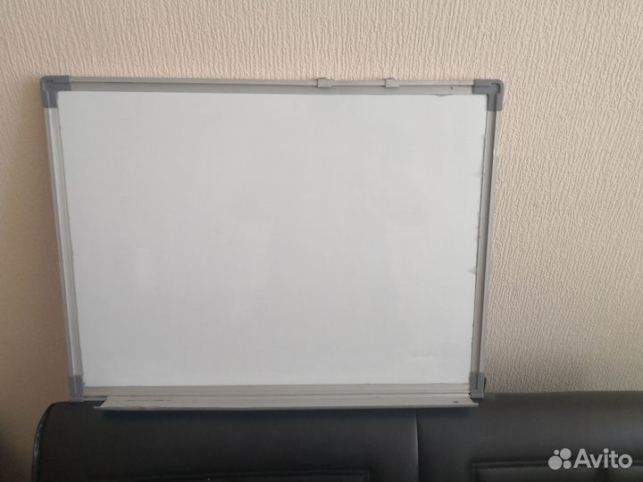 Магнитно-маркерная доска (45х60) см