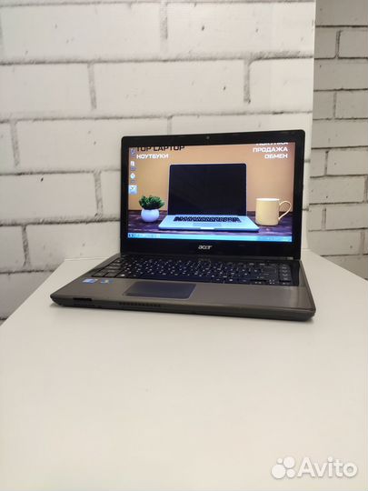 Компактный Игровой ноутбук начального уровня