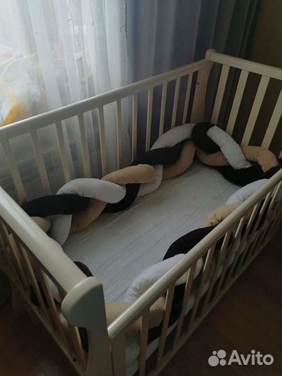 Бортик косичка в кроватку