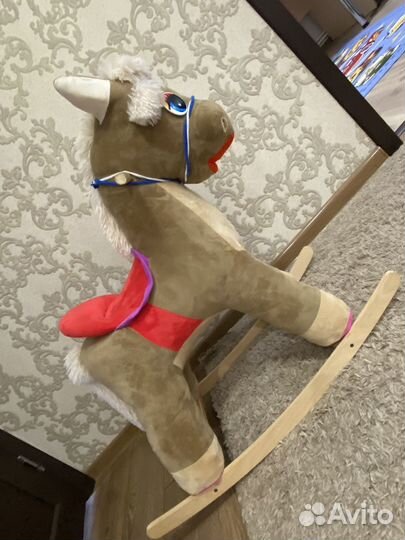 Качалка лошадь