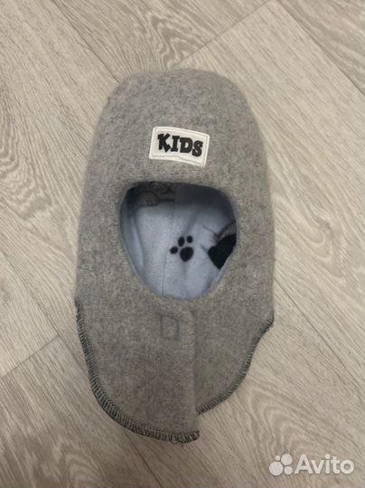 Шапка шлем из шерсти на малыша