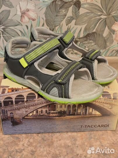 Сандали T-Taccardi 35 размер (22,5 см)