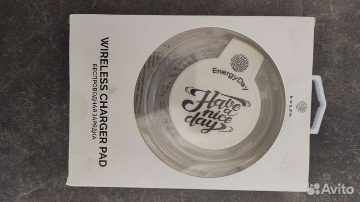 Беспроводное зарядное устройство EnergyDay ZU-W-04