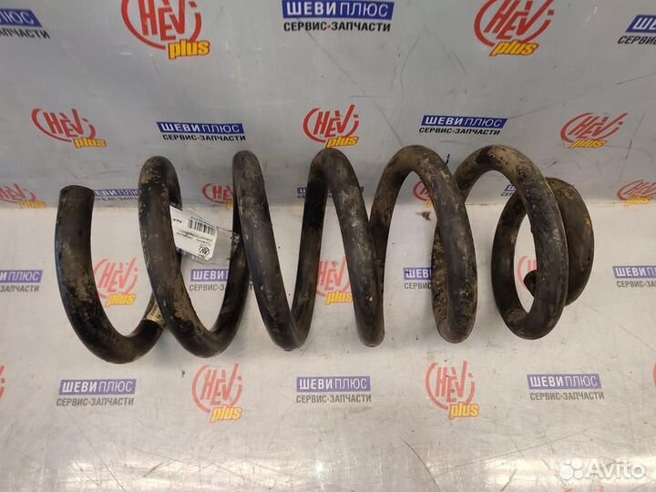 Пружина передняя Cadillac Escalade