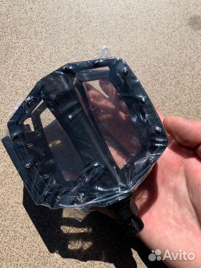 Педали для велосипеда