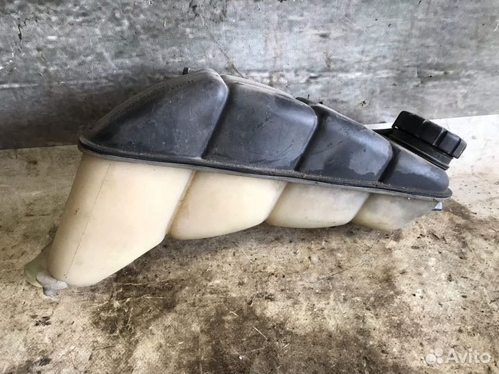 Бачок расширительный Mercedes W210