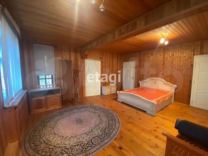 Коттедж 355,1 м² на участке 53,5 сот.