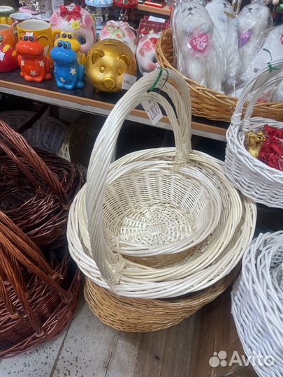 Корзина плетеная