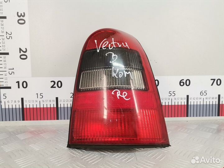 Фонарь задний для Opel Vectra B 9192720