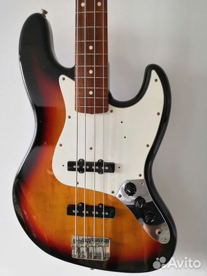 Бас гитара Fender Jazz Bass