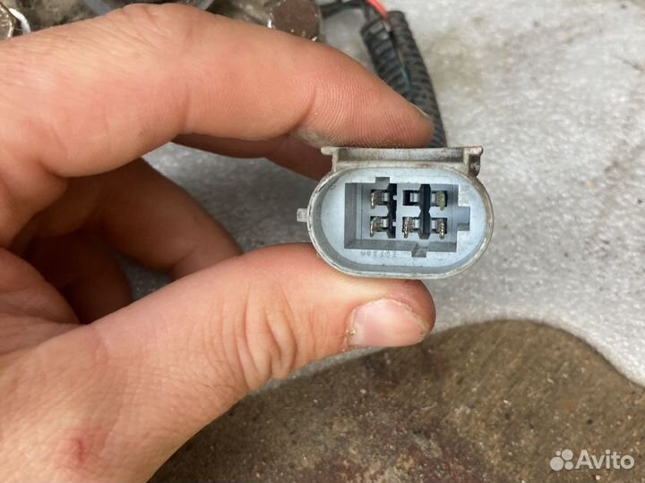 Моторчик дворников