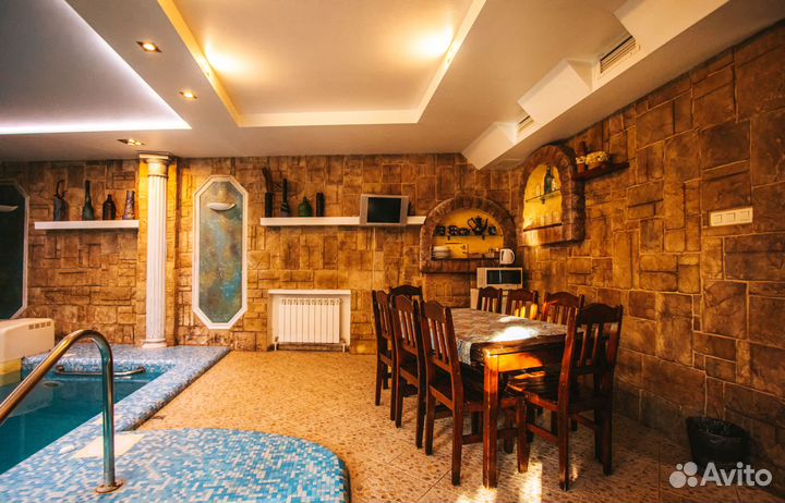 Бани сауны с бассейнами