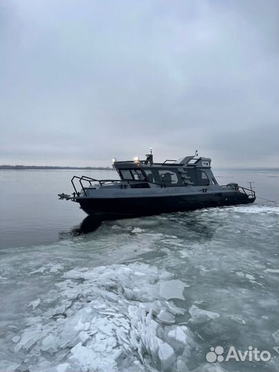 Продам кабинный катер амг 870(9.4) круиз