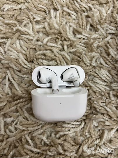 AirPods (3rd generation - Lightning)