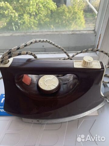 Утюг с паром и терморегулятором СССР