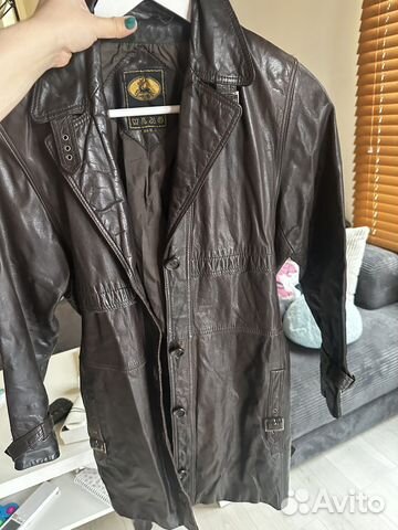 Кожаный плащ