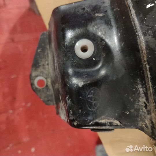 Крыло переднее правое Toyota Prado 150